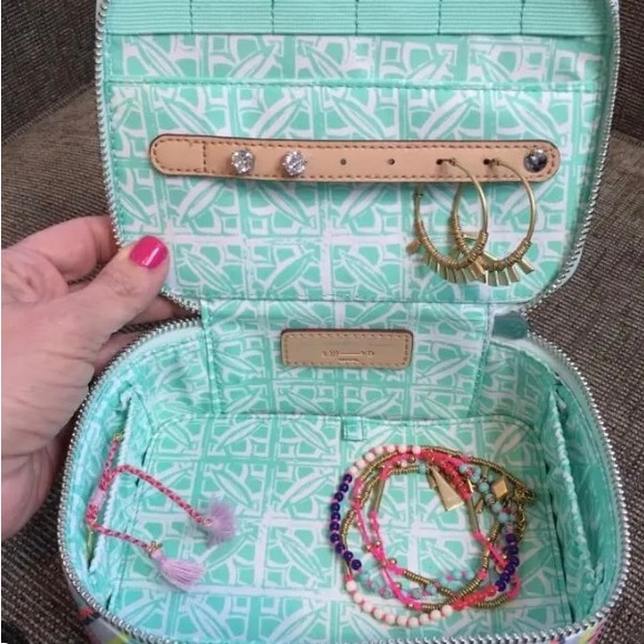 Stella and Dot Travel Jewellery Box - Picture 2 of 3
